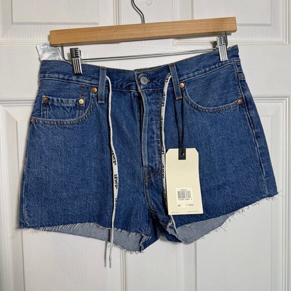 NWT Levi's 501 Shorts - Picture 1 of 8